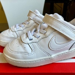 NIKE スニーカー　14cm
の画像