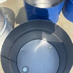 ドラム缶
の画像