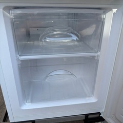 Z4185 冷蔵庫 2ドア 2019年製 ニトリ NTR-106 グラシア106 106L 動作品の画像