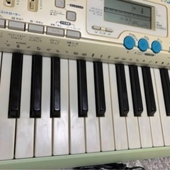 光ナビゲーション　キーボード　CASIO LK-108の画像