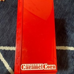 ゲームセンターで獲得　キャラメルコーンの入れ物の画像