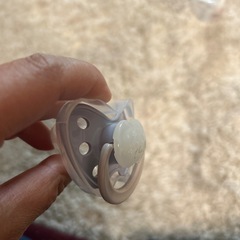 おしゃぶりの画像