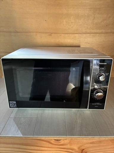 【2019年製】東芝 電子レンジ ER-SM17（W） ヘルツフリー