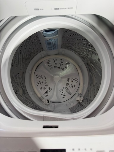F42 【2025年製】Hisense 全自動電気洗濯機 HW-55E4W 5.5kg★極美品　使用頻度少★