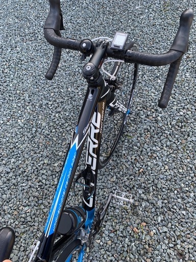 フランス?‍♀️車??ラピエール?‍♀️センシウム　PRO 100 黒青白　フルカーボンモデル