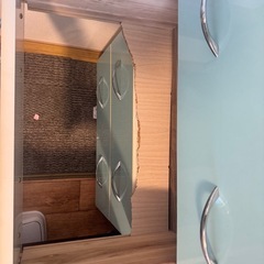 おしゃれな6段チェスト（訳あり・ティファニーブルー系）の画像