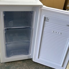 冷凍庫　白色　アイリスオーヤマ　2023年製の画像