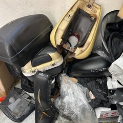 引き渡し先決定↨バイク用廃バッテリー・廃タイヤ・その他色々の画像