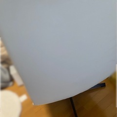 デスクチェア 白 イス 高さ 90 奥行き 55 横幅 65の画像