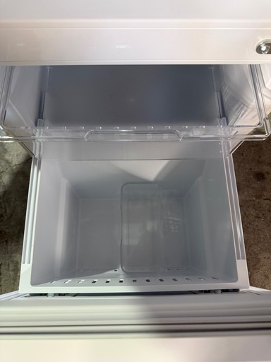 F46【美品】2025年製Panasonic 冷凍冷蔵庫 NR-B16C2-W形Y★大人気のパナソニック製★ Panasonic（パナソニック） 冷蔵庫 156L 右開き 2ドア 一人暮らし 小型