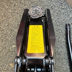 油圧式ジャッキの画像