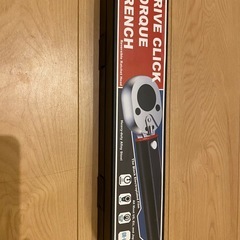 取引中【新品】トルクレンチ 差込3/8 10-140 Nm 延長/変換ソケット付の画像