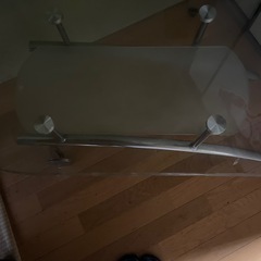 ガラステーブル
の画像