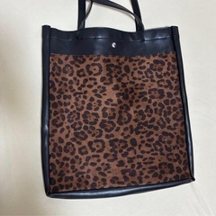 トートバッグ　レオパード　ヒョウ柄　ブラック　B4 ブラウン　バッグの画像