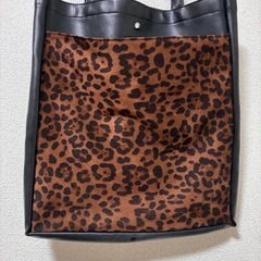 トートバッグ　レオパード　ヒョウ柄　ブラック　B4 ブラウン　バッグの画像