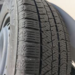 ブリジストン  スタッドレスタイヤの画像
