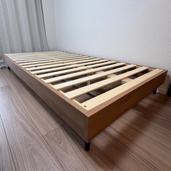 引越しにつき3/22まで　【LOWYA】ベッドフレーム & 【アイリスオーヤマ】マットレス の画像