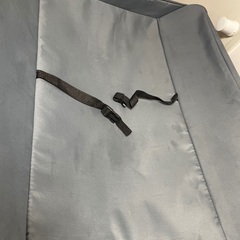 オムツ交換台(折り畳み可能)の画像