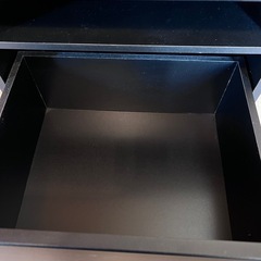 小物置きにもなる引き出しの画像