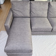 3人掛けソファ　グレーの画像