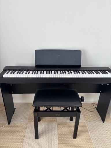 p-225  ヤマハ電子ピアノ