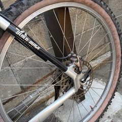 TREK Liquid フルサスマウンテンバイク 高性能パーツ多数搭載の画像