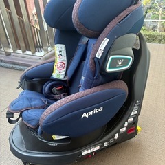アプリカ　　チャイルドシート　isofixの画像