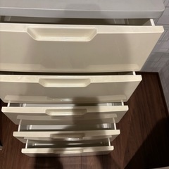 アイリスオーヤマ　5段チェストの画像