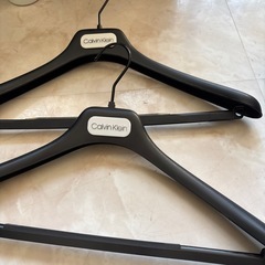 カルバンクラインハンガー2個の画像