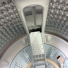 W3 激安B級品!! 大きめ7.0kg洗い AQUA 2022年 AQW-7M(W) 縦型洗濯機の画像