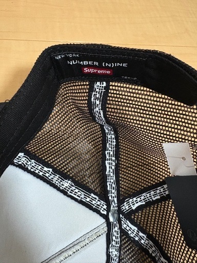 supreme、黒、ミッキー