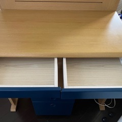 小学生学習机の画像