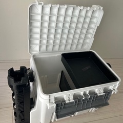 値下げしました‼️ダイワ  タックルボックスの画像
