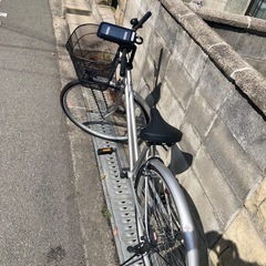 【美品】あまり使用していない自転車お譲りします（後ろフェンダーに少しへこみあり）の画像