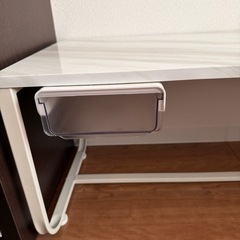 テーブルの画像