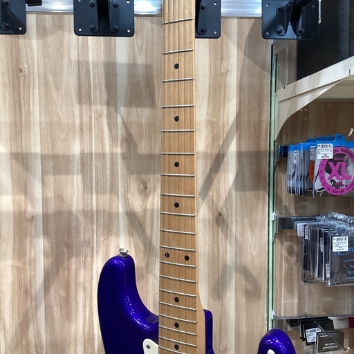 【トレファク神戸南店】Squier by FENDER エレキギターです‼︎【取りに来られる方限定】