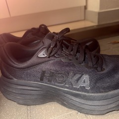 HOKA スニーカーBONDI8の画像