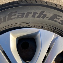 サマータイヤ１８５/70Ｒ14の画像