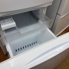 R10 激安冷蔵庫!! TOSHIBA 2021年 153L GR-T15BS 2ドア 右開きの画像