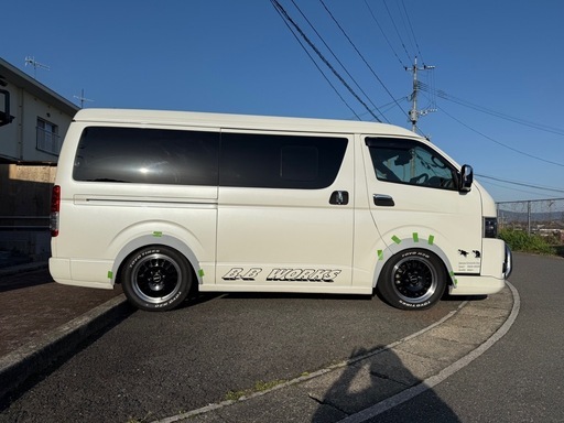 ハイエース BEECAS製オーバーフェンダーver4 ビーキャス