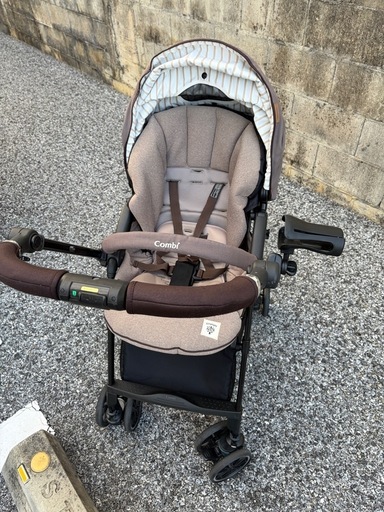 コンビ Combi ベビーカー スゴカルハンディ エッグショック