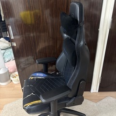 noblechairs EPIC ゲーミングチェア ブルー 引き取り限定 無料でお譲ります。の画像