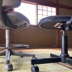 事務用 イスの画像