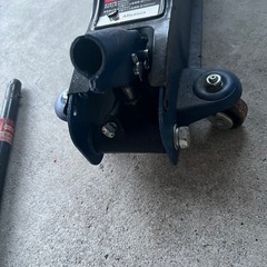 2t油圧ジャッキの画像