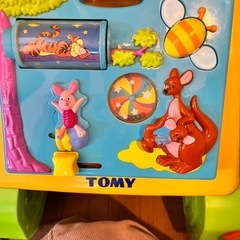 よくばりウォーカー　プーさん　おもちゃ　三輪車の画像