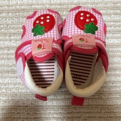 子供用シューズの画像