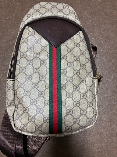 GUCCIショルダーバック