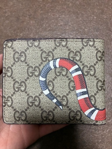 GUCCIお札入れ