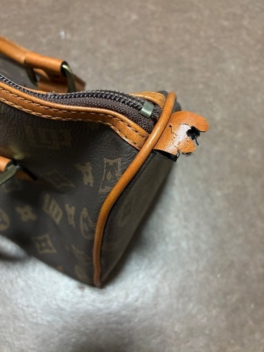 ビトンハンドバッグ
