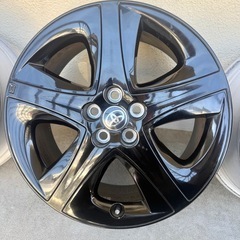 プリウス純正ホイールの画像